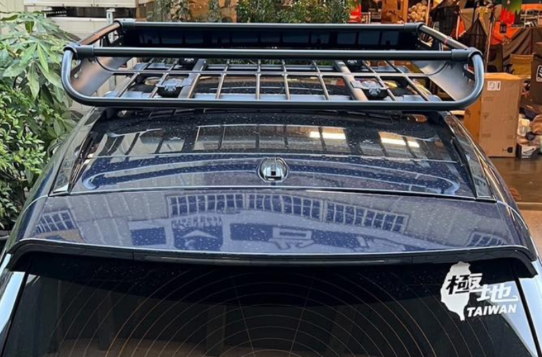 【YAKIMA】Offgrid Large 大型車頂行李盤