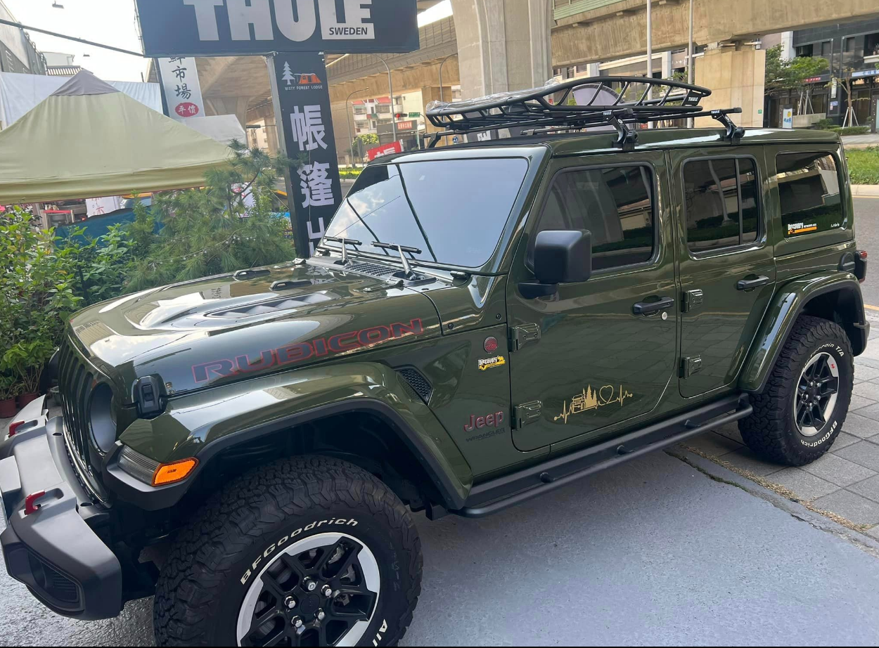 【THULE】Canyon XT 霧黑色車頂行李盤