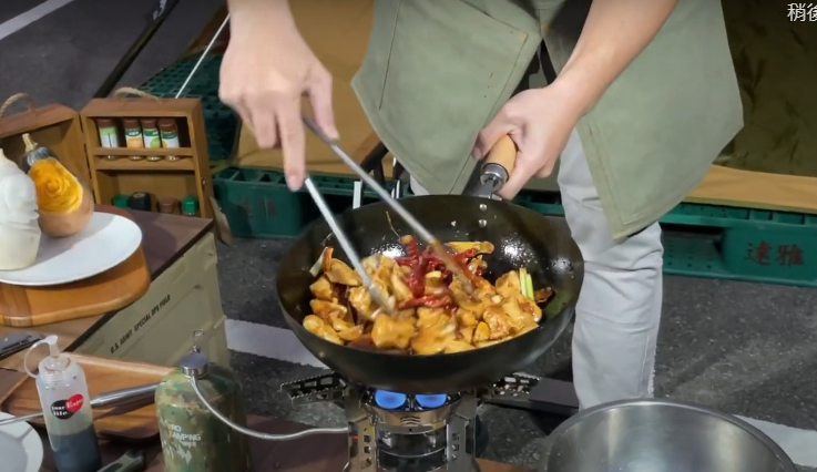 韓式碳鋼炒鍋 28cm -妙管家公司貨