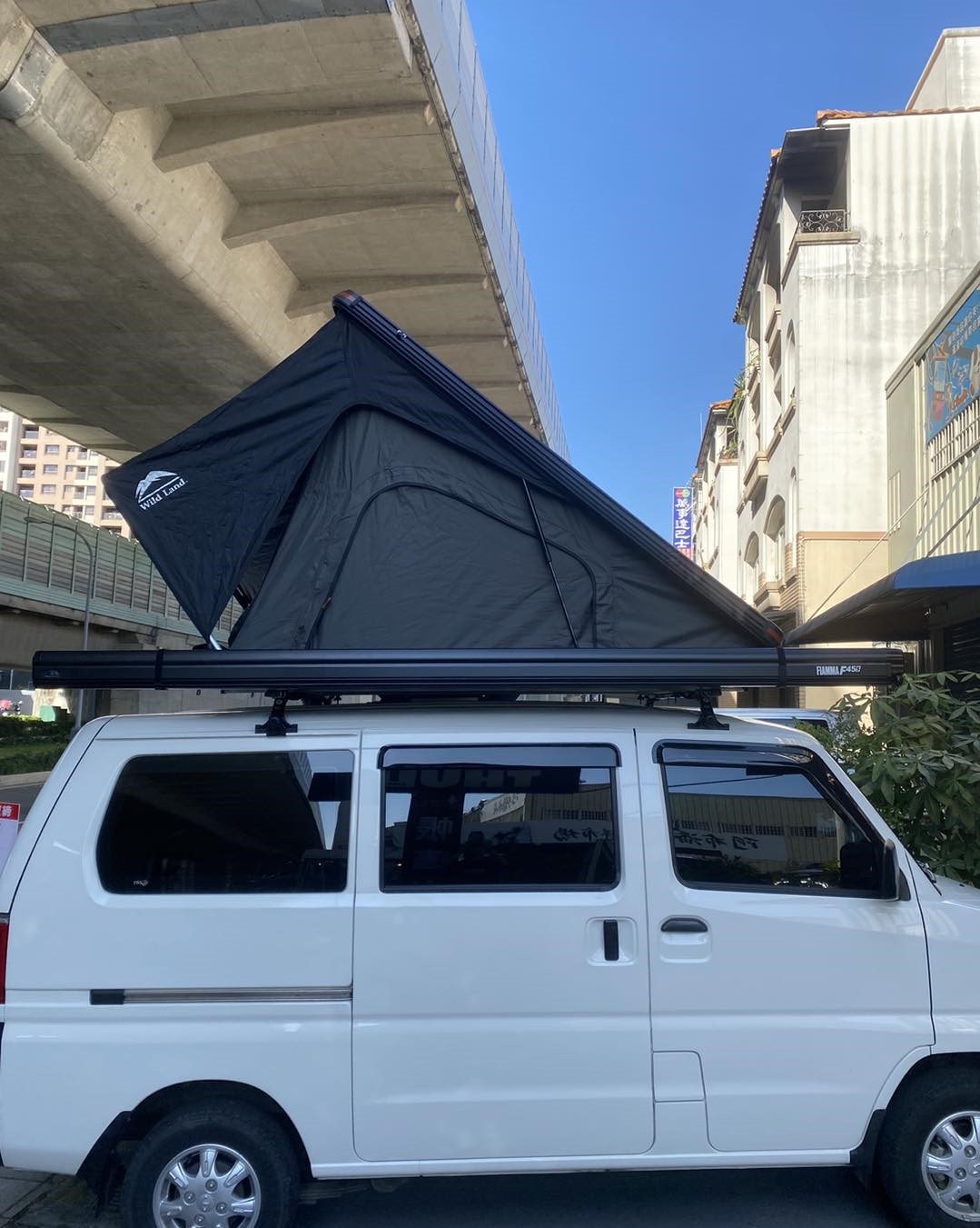 【WildLand 秋野地】沙鷹 1.4 三角硬殼車頂帳