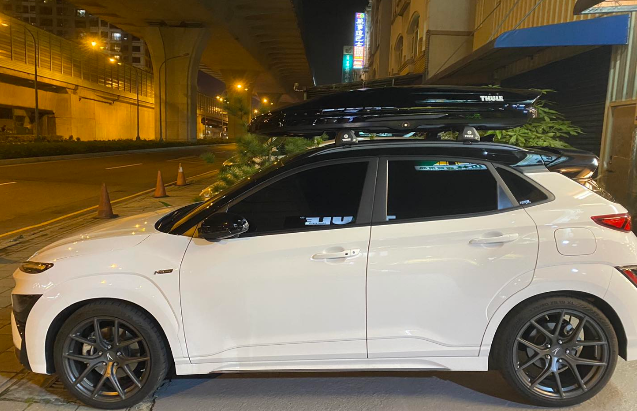 【THULE】THULE Dynamic 800 & WingBar Edge Hyundai Kona 實裝