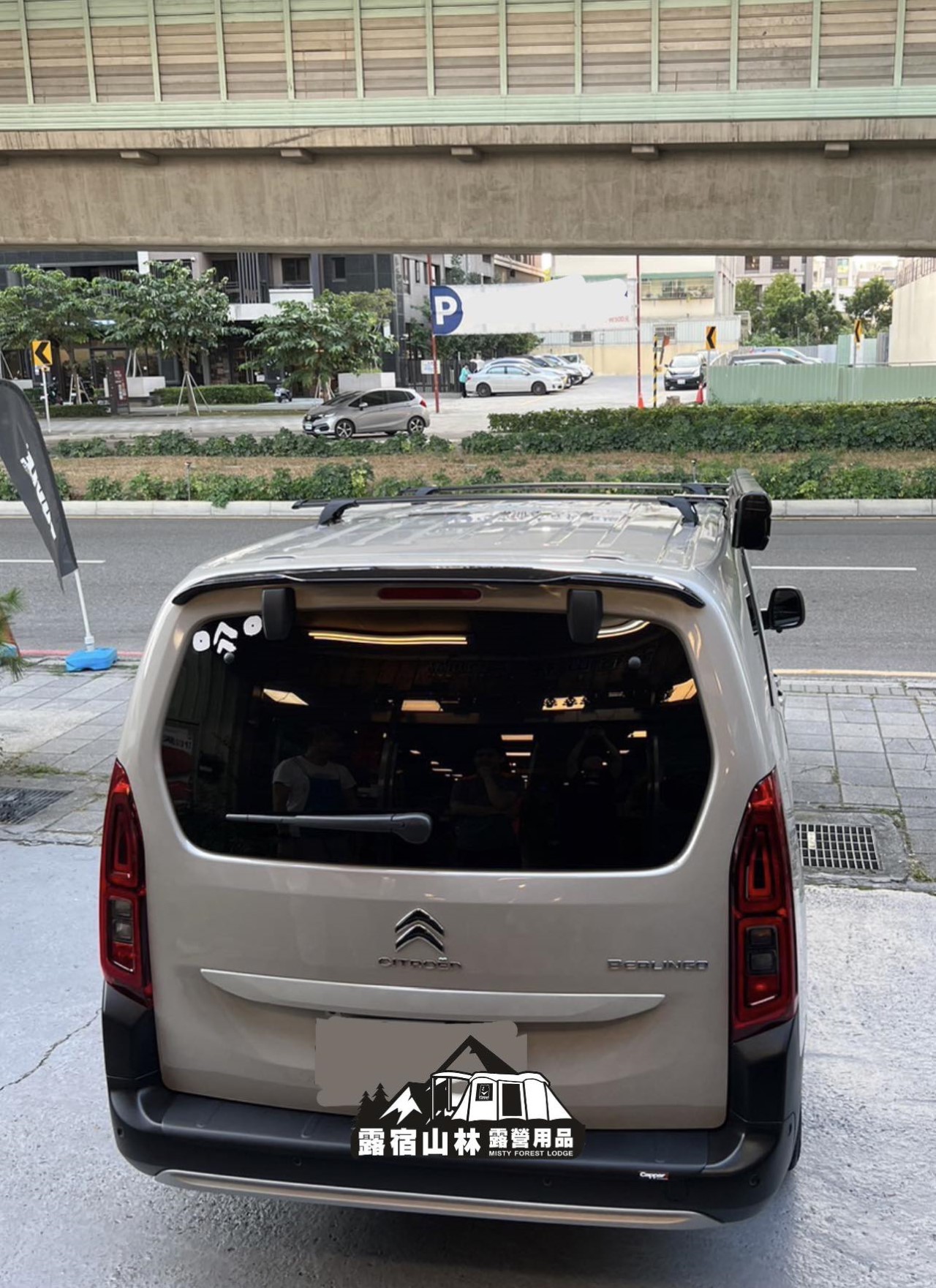 【Citroen】Fiamma F45s 260 & Whispbar Through Bar 實車安裝